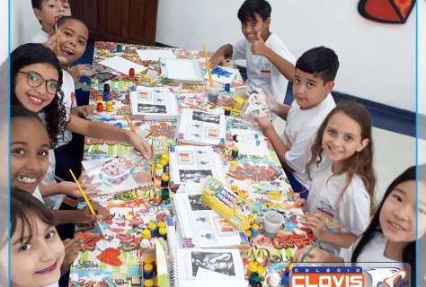 Carimbo com diferentes materiais